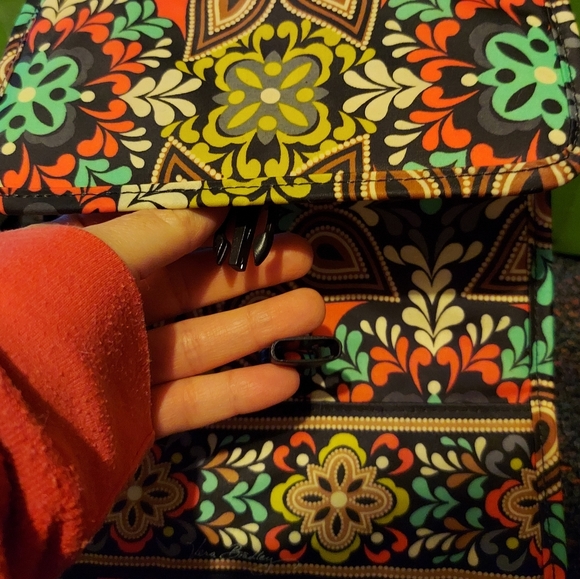Vera Bradley Lunchbox - Picture 2 of 10